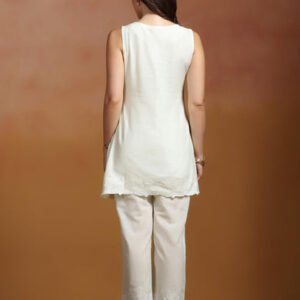 25499offwhite back 390x520.jpg